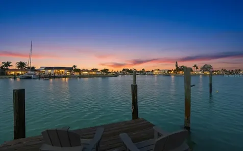 510 115th Avenue Treasure Island FL 33706