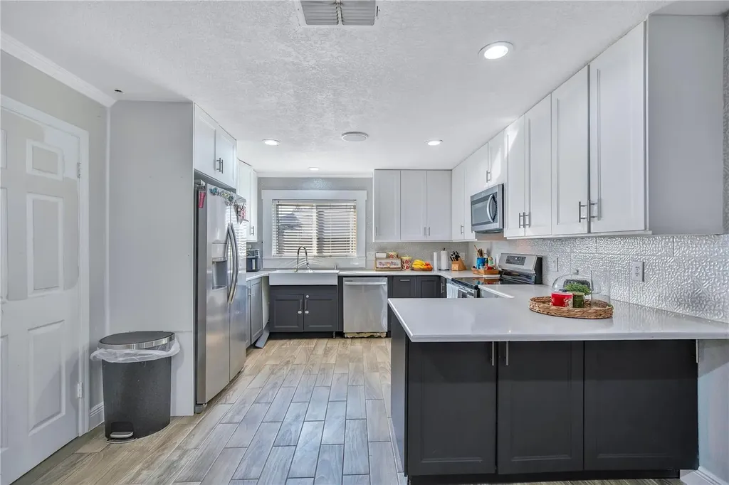 4715 Jamerson Place Orlando FL 32807