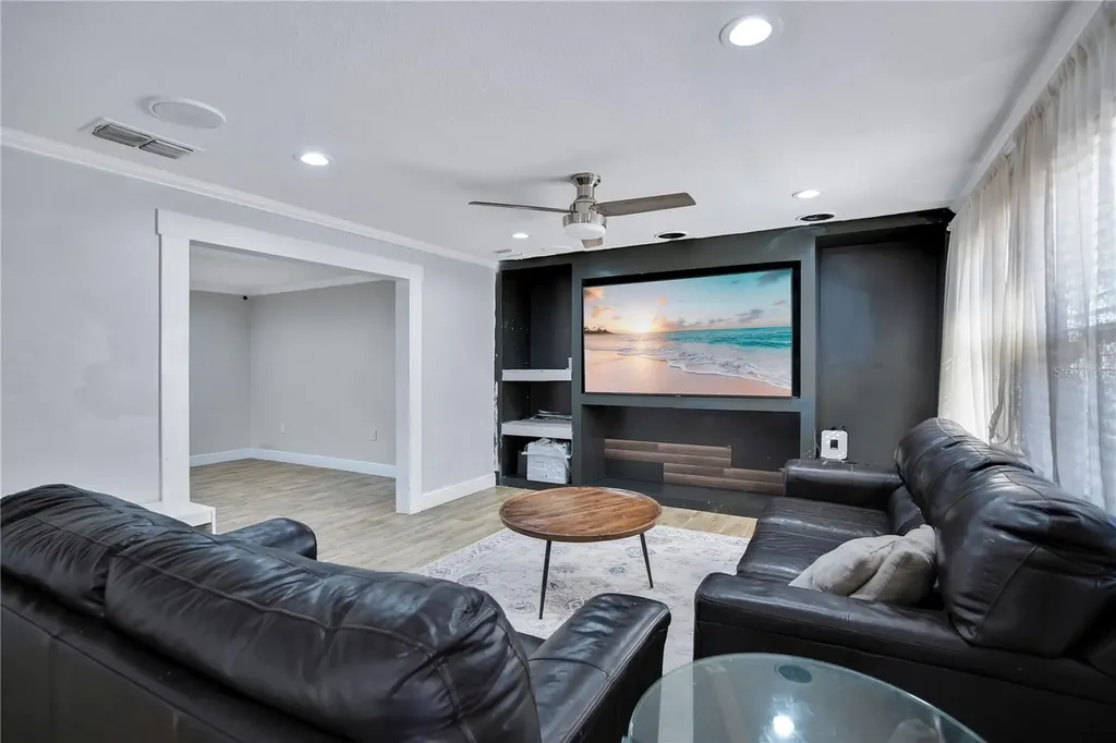4715 Jamerson Place Orlando FL 32807