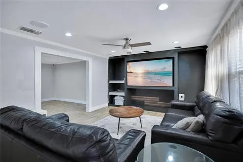 4715 Jamerson Place Orlando FL 32807
