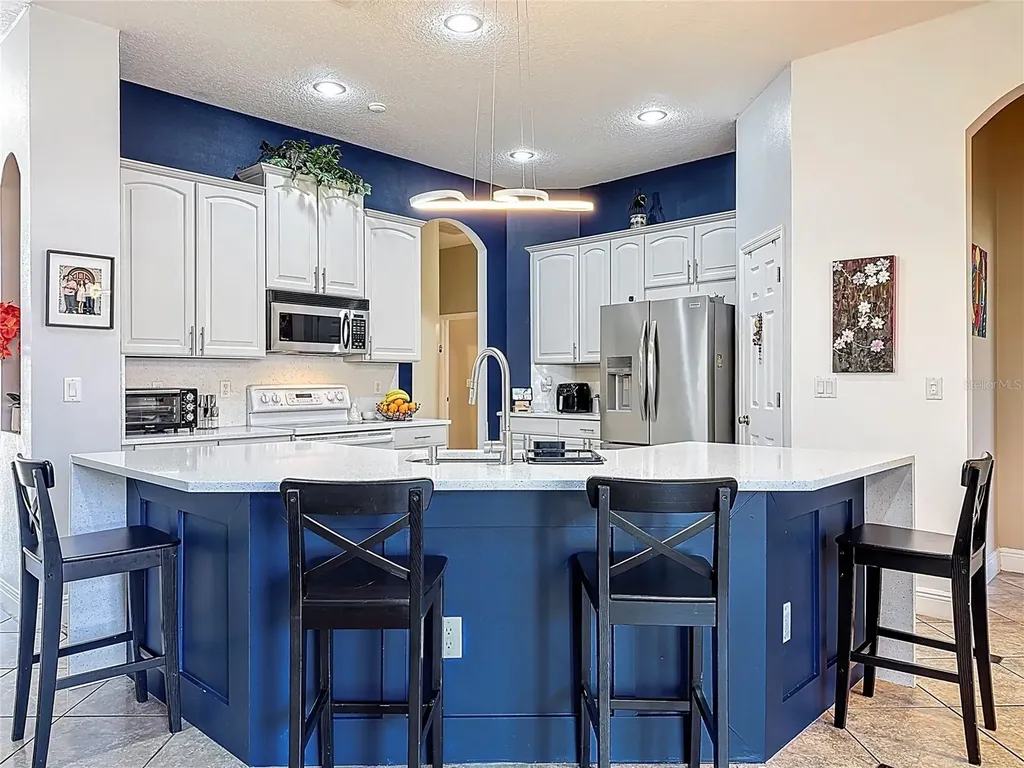 8463 Dover View Lane Orlando FL 32829