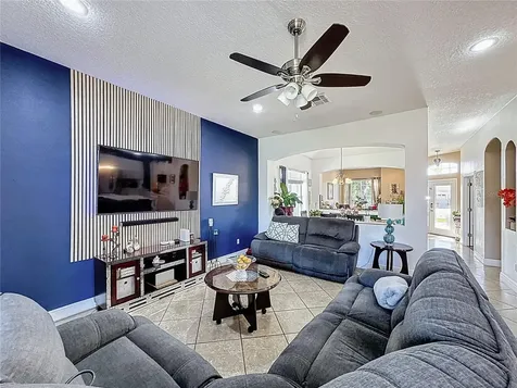 8463 Dover View Lane Orlando FL 32829