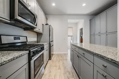 5607 Hometown Lane Lithia FL 33547
