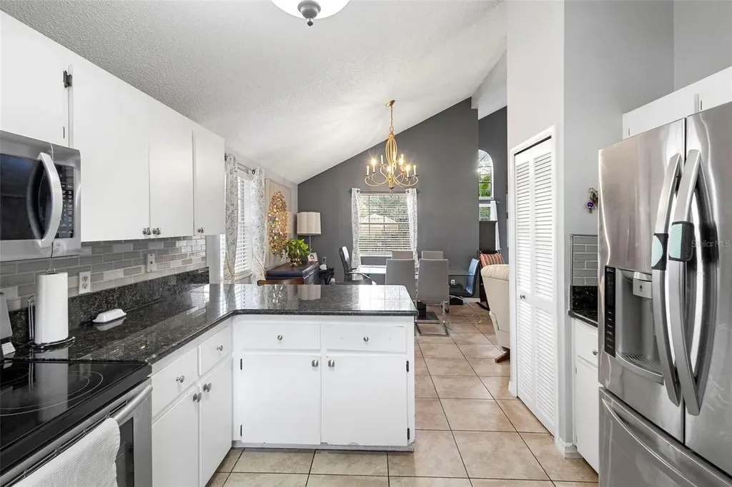 325 Sonoma Valley Circle Orlando FL 32835