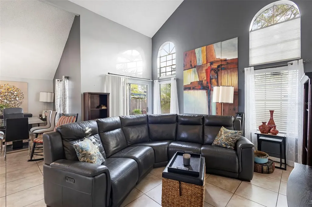 325 Sonoma Valley Circle Orlando FL 32835