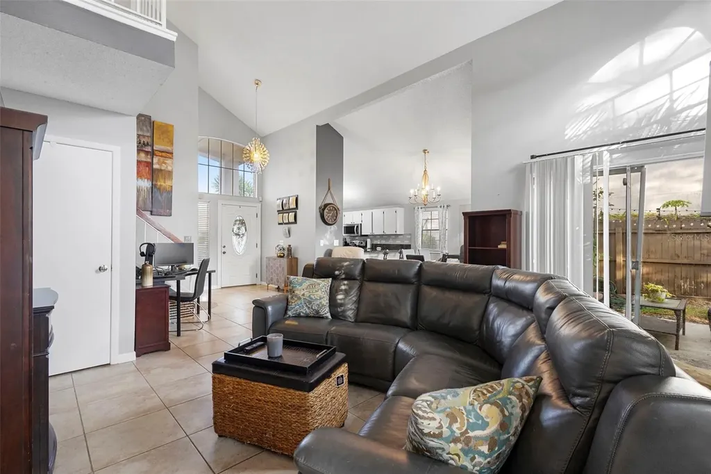 325 Sonoma Valley Circle Orlando FL 32835