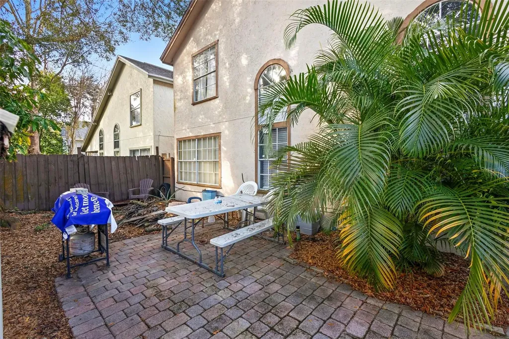 325 Sonoma Valley Circle Orlando FL 32835