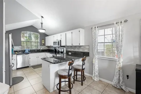 325 Sonoma Valley Circle Orlando FL 32835