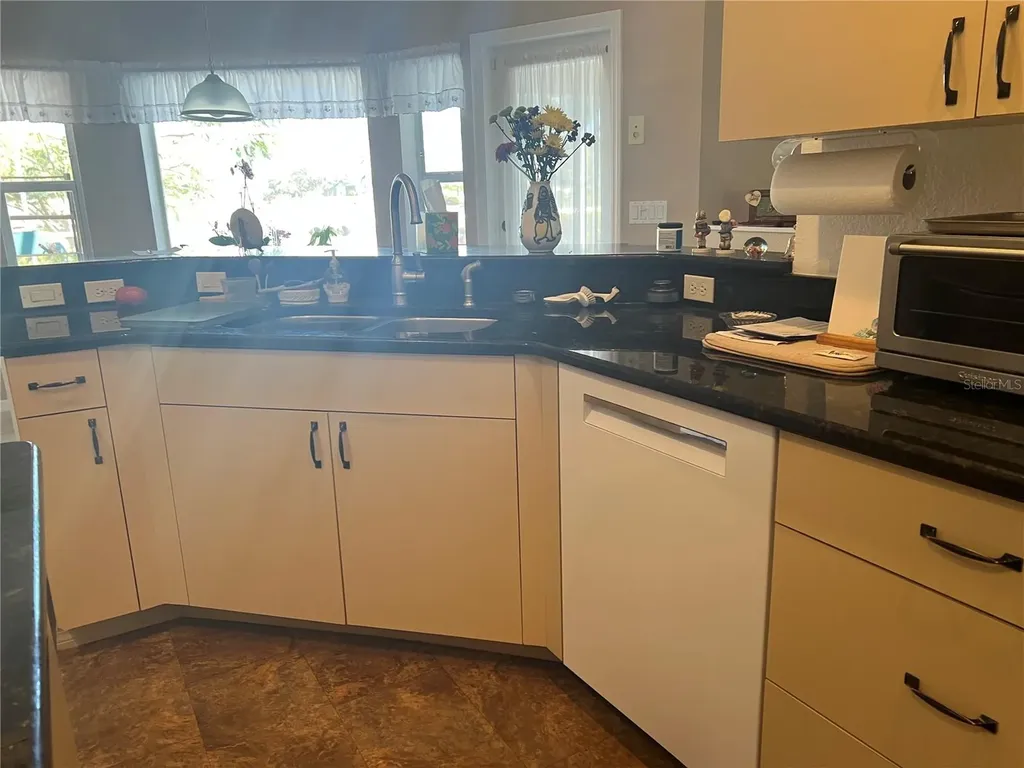 24 Broadmoor Lane Rotonda West FL 33947