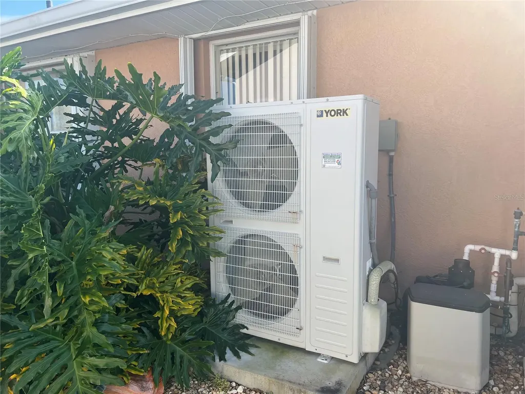 24 Broadmoor Lane Rotonda West FL 33947