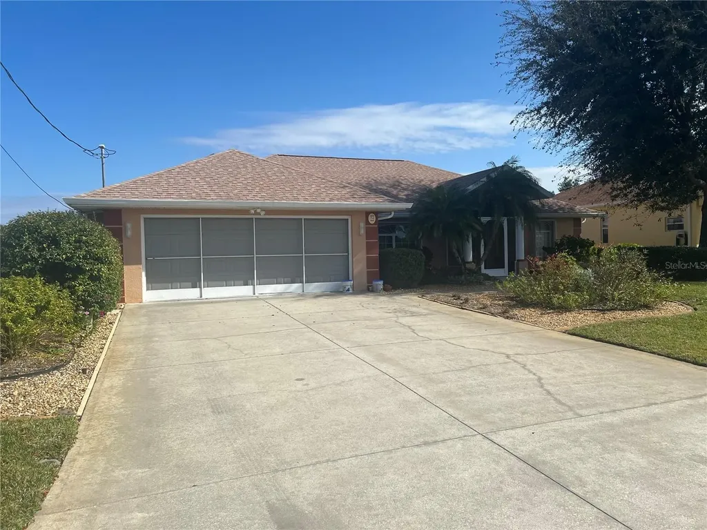 24 Broadmoor Lane Rotonda West FL 33947