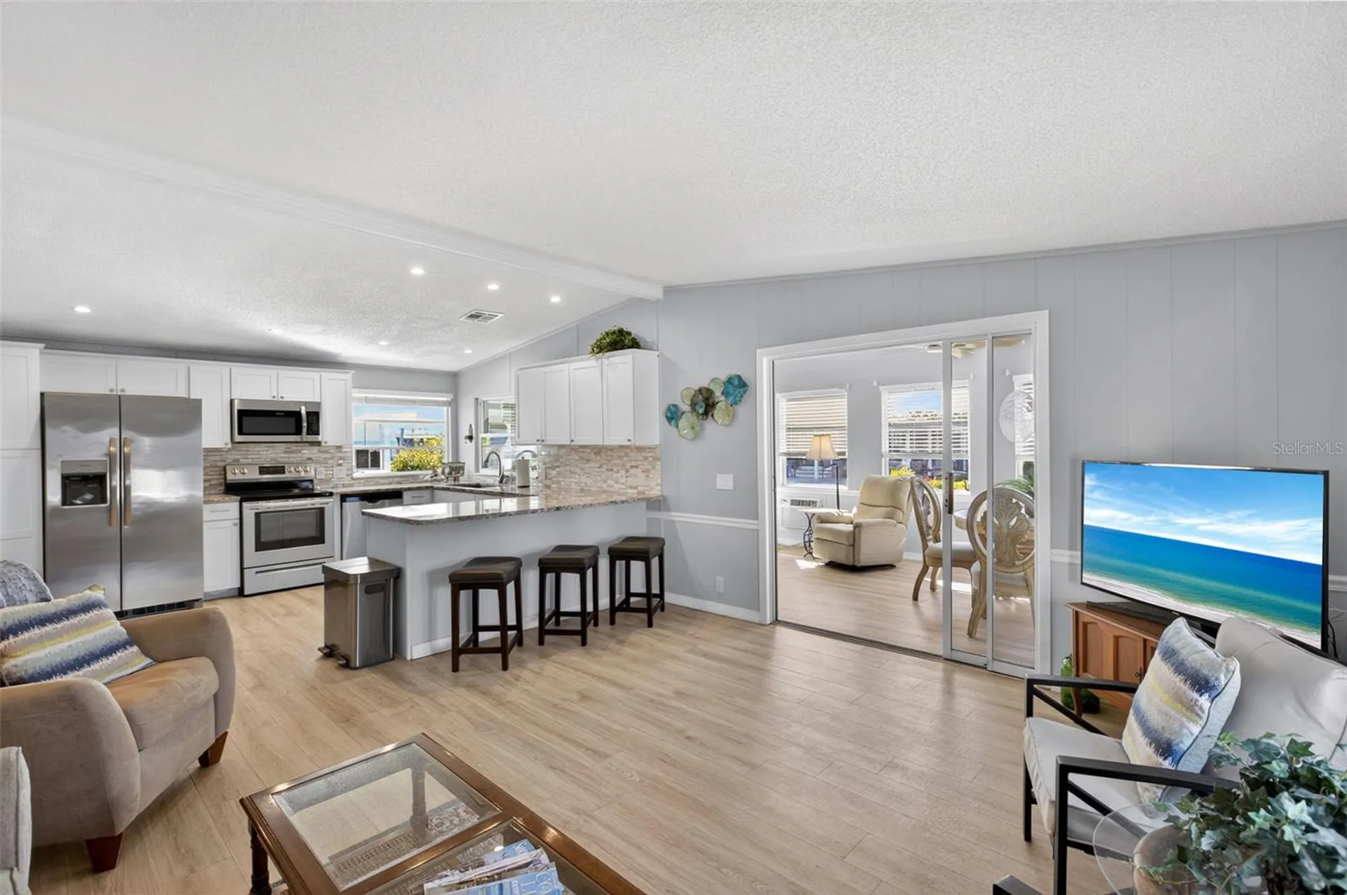 537 La Playa Circle North Port FL 34287