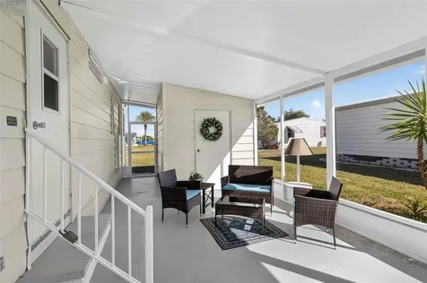 537 La Playa Circle North Port FL 34287