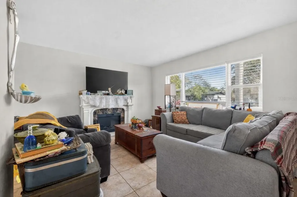 15536 Bristol Circle E Clearwater FL 33764