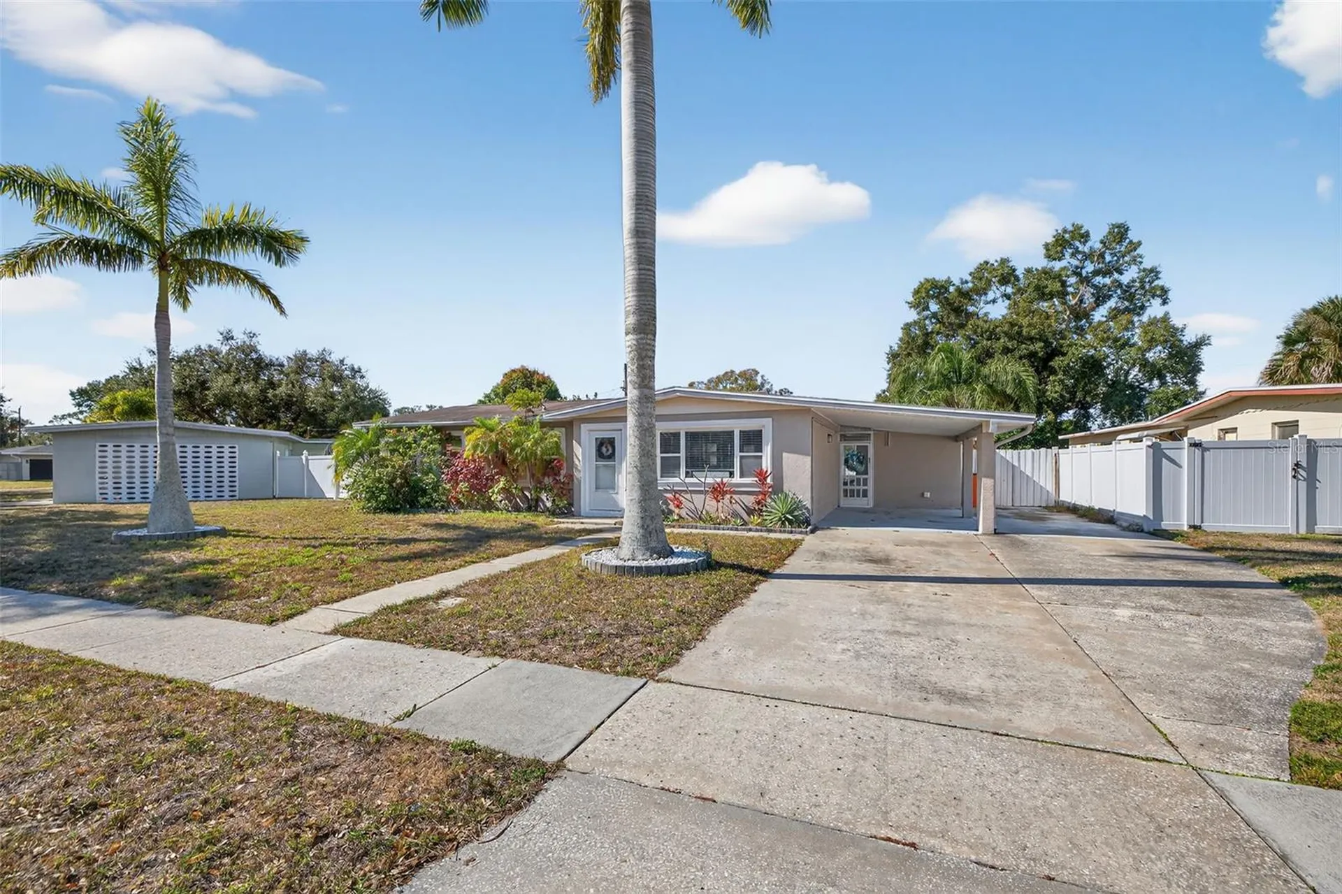 15536 Bristol Circle E Clearwater FL 33764