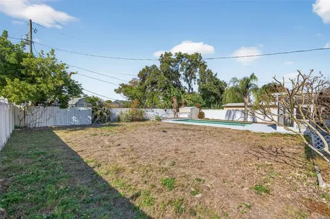 15536 Bristol Circle E Clearwater FL 33764