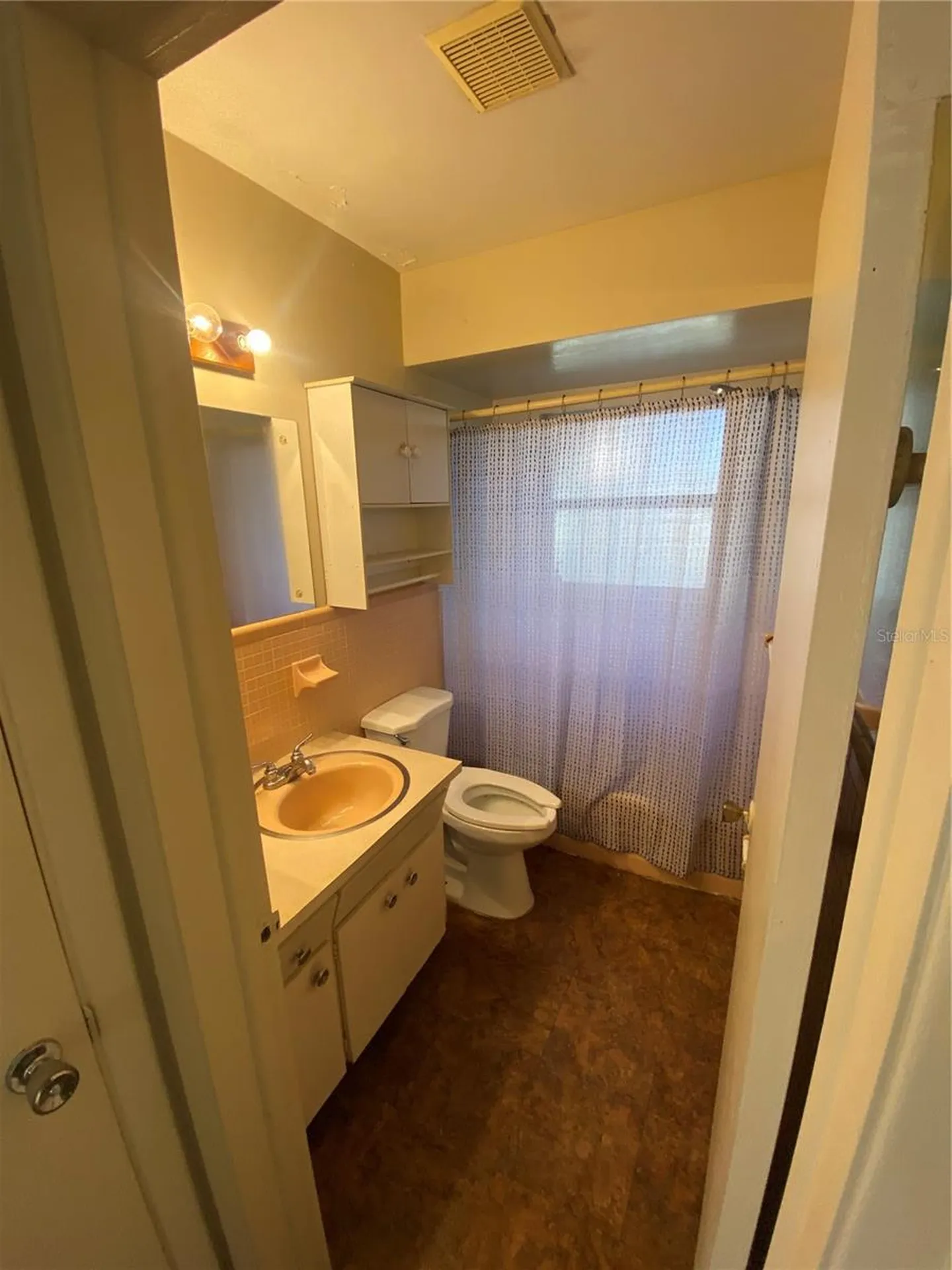 1120 8th Avenue NE Largo FL 33770