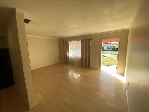 1120 8th Avenue NE Largo FL 33770