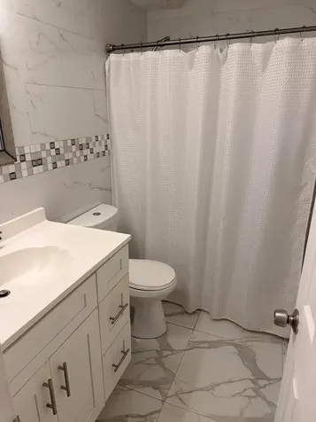 3813 S Lake Drive Tampa FL 33614