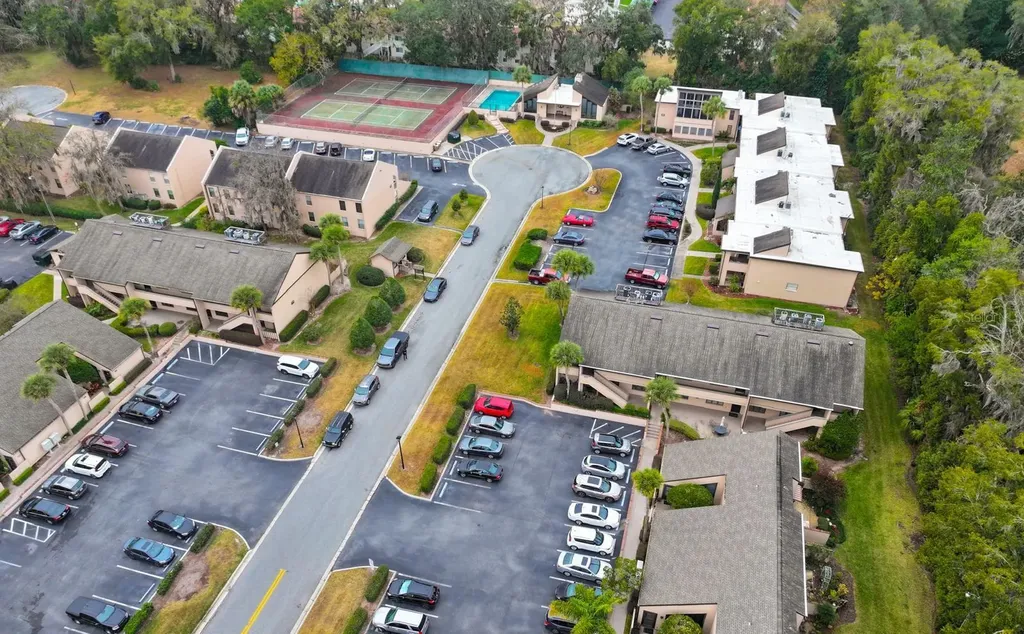 2433 NE 7th Street Ocala FL 34470
