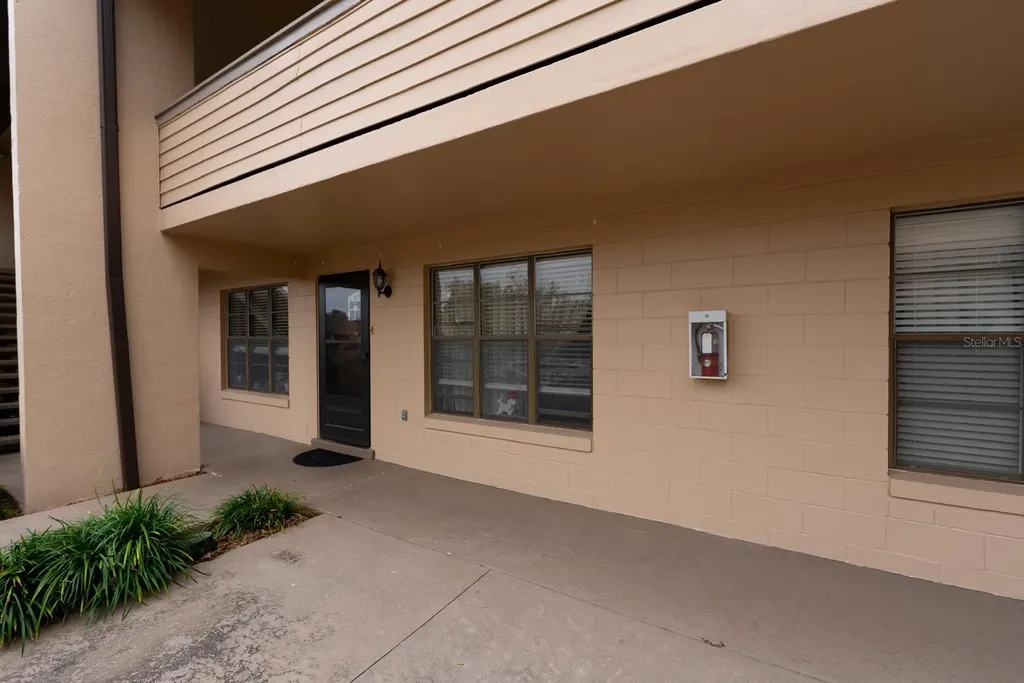 2433 NE 7th Street Ocala FL 34470
