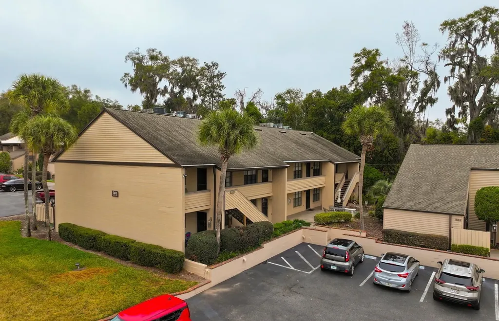 2433 NE 7th Street Ocala FL 34470