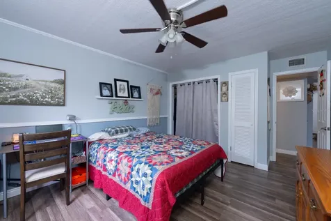 2433 NE 7th Street Ocala FL 34470