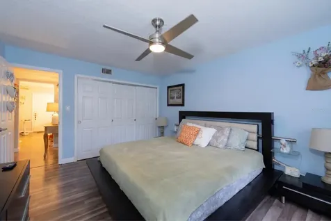 2433 NE 7th Street Ocala FL 34470
