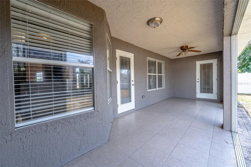 6940 Bently Drive Lakeland FL 33809
