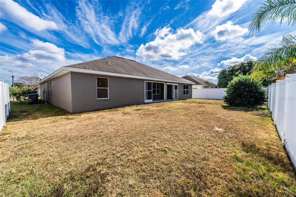 6940 Bently Drive Lakeland FL 33809