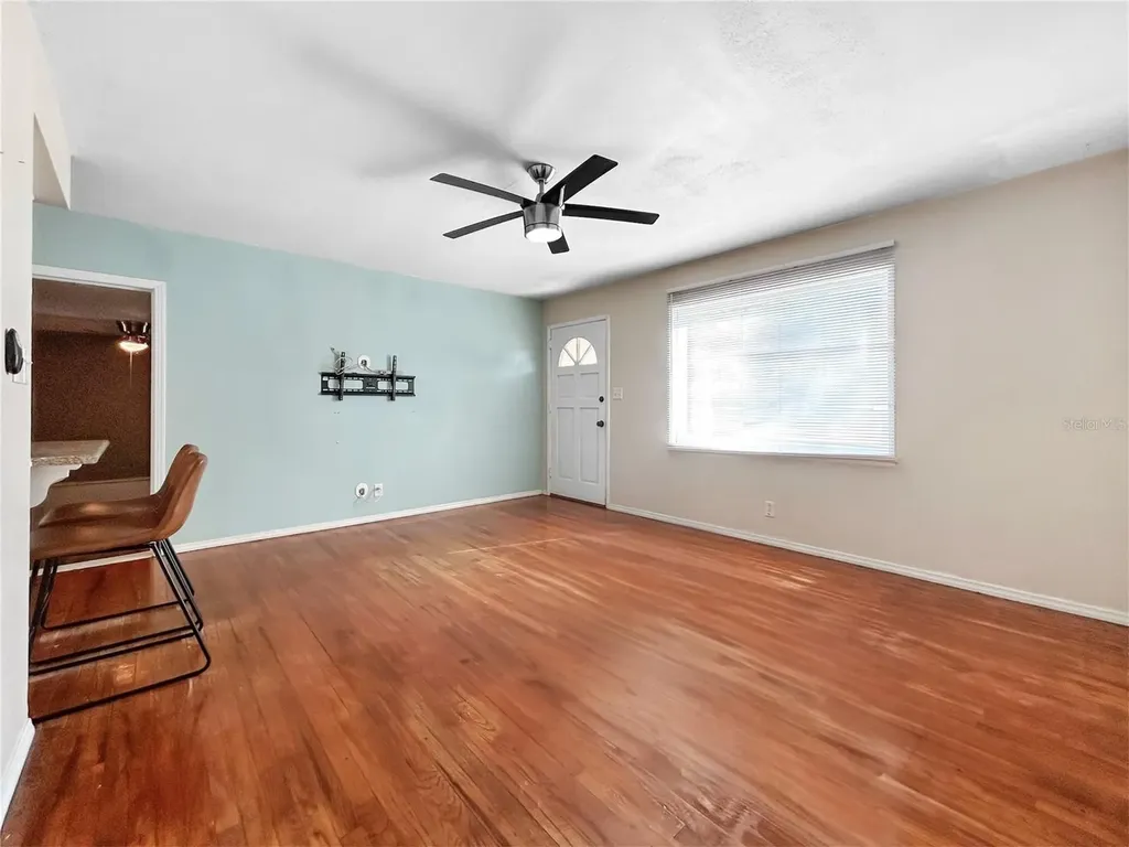 441 40th Avenue NE St Petersburg FL 33703