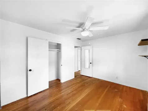 441 40th Avenue NE St Petersburg FL 33703