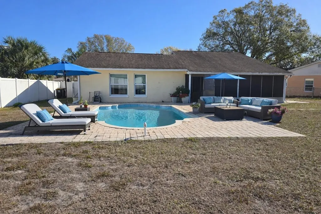 431 Cart Court Kissimmee FL 34759