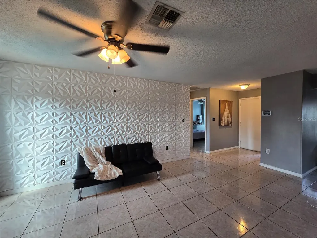 431 Cart Court Kissimmee FL 34759