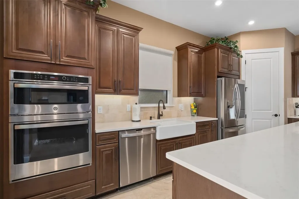 2359 Clemblue Road Clermont FL 34715