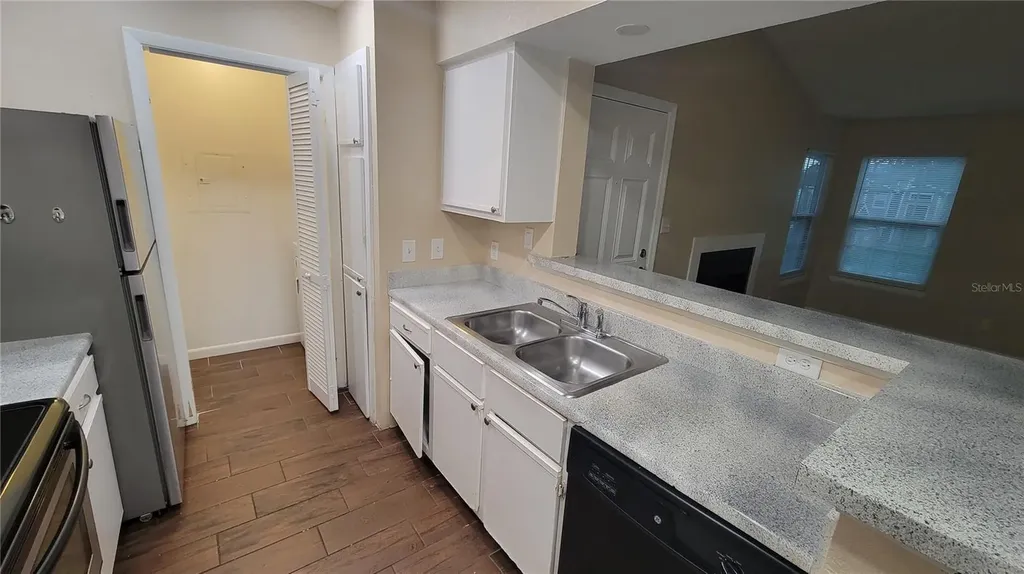 5600 Devonbriar Way Orlando FL 32822