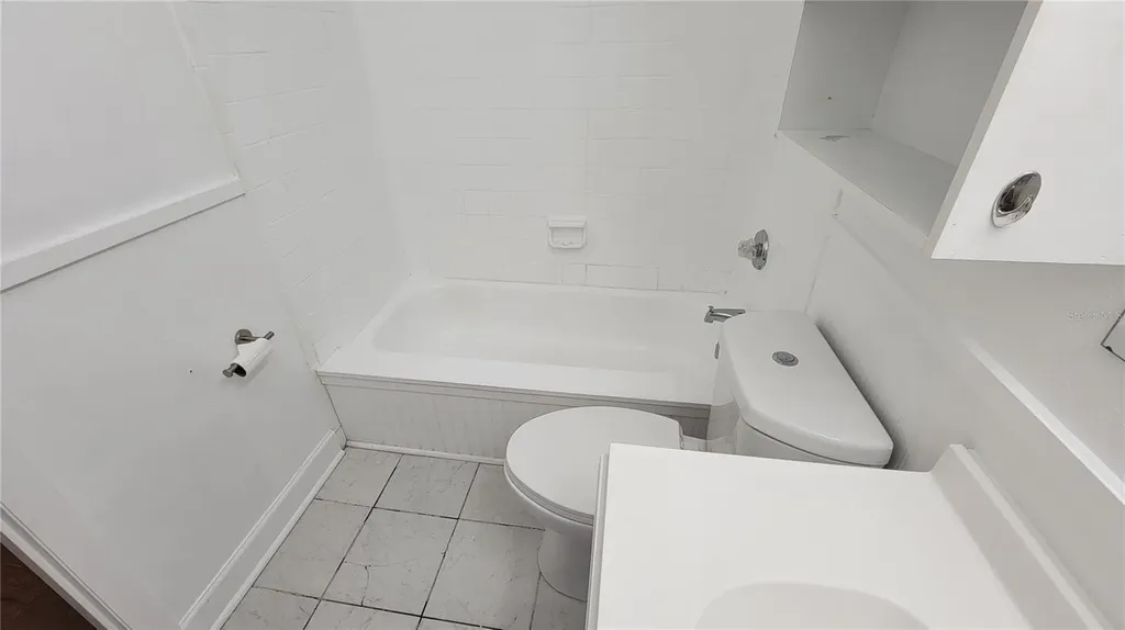 5600 Devonbriar Way Orlando FL 32822