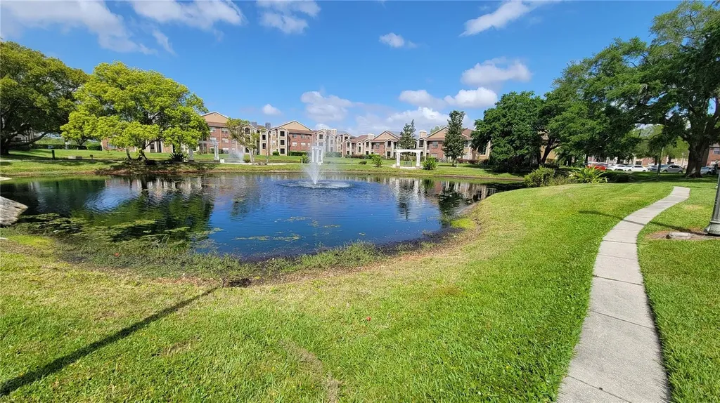 5600 Devonbriar Way Orlando FL 32822