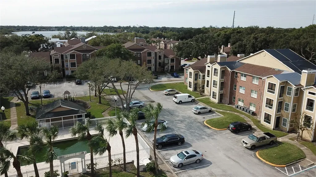 5600 Devonbriar Way Orlando FL 32822