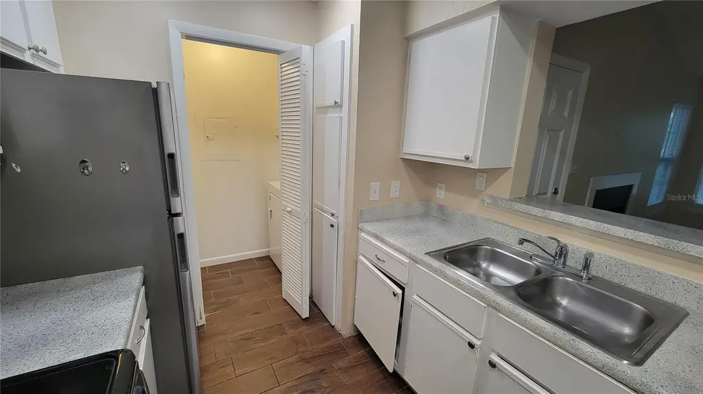 5600 Devonbriar Way Orlando FL 32822