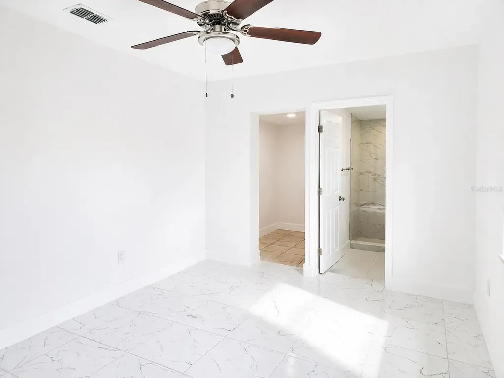 535 Romano Avenue Orlando FL 32807