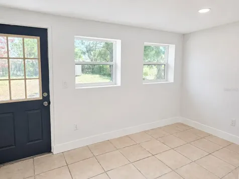 535 Romano Avenue Orlando FL 32807