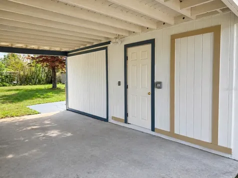 535 Romano Avenue Orlando FL 32807
