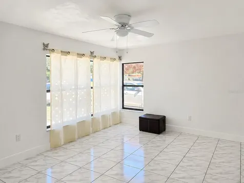 535 Romano Avenue Orlando FL 32807