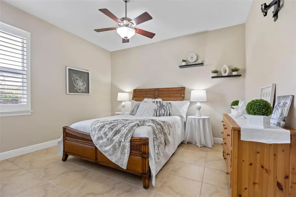 748 Winslow Park Tarpon Springs FL 34688