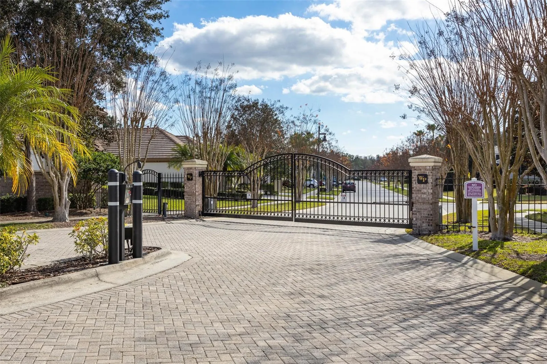 748 Winslow Park Tarpon Springs FL 34688