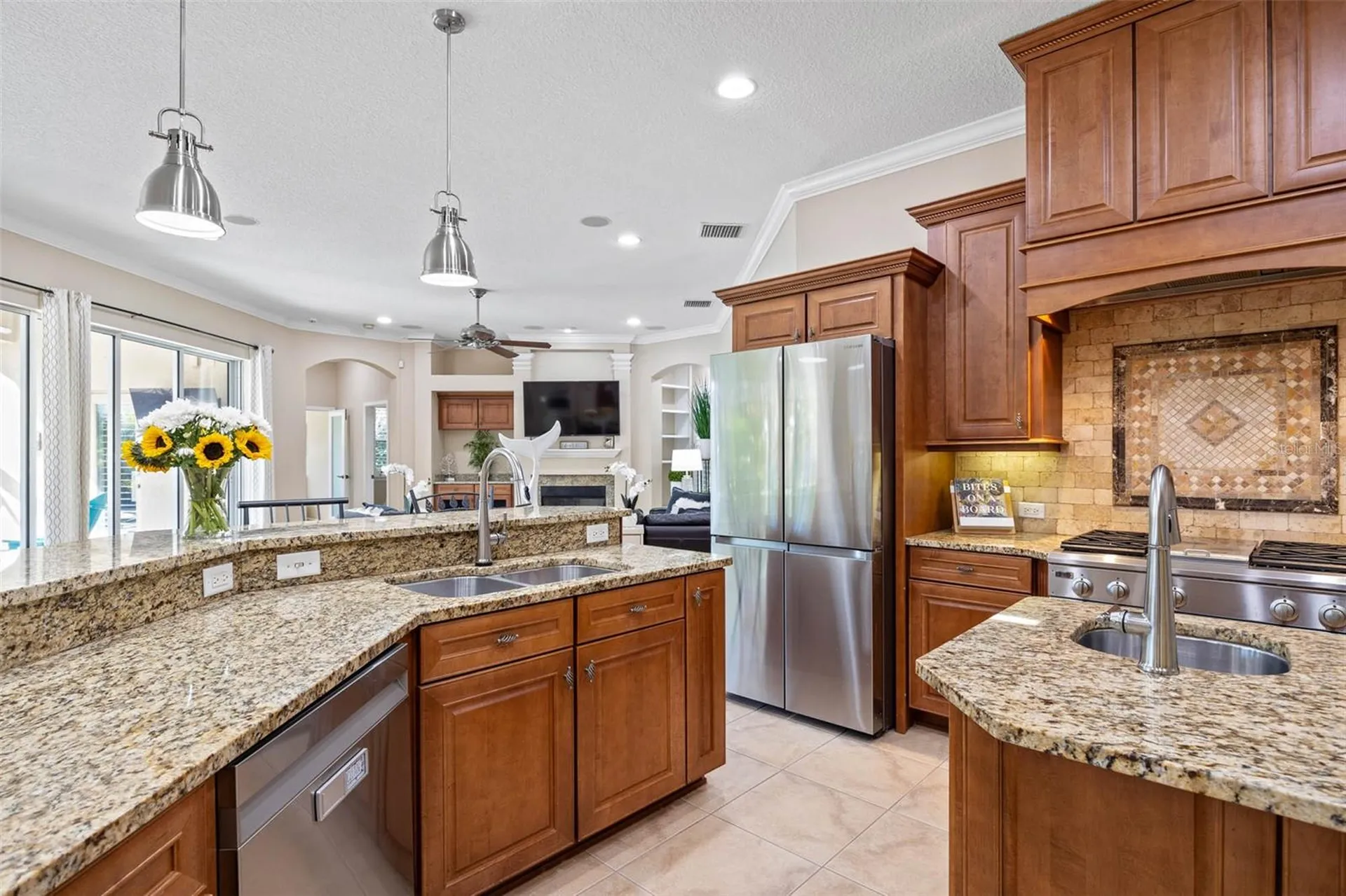 748 Winslow Park Tarpon Springs FL 34688