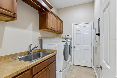 748 Winslow Park Tarpon Springs FL 34688