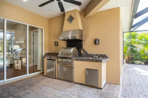 748 Winslow Park Tarpon Springs FL 34688