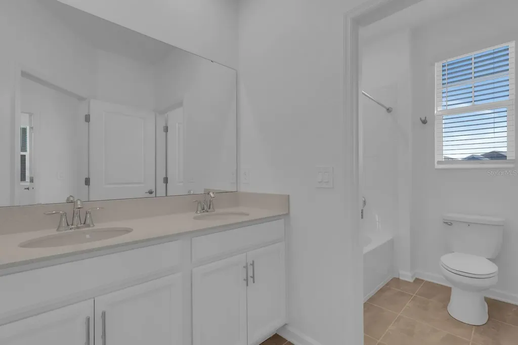 1715 Happiness Row Kissimmee FL 34744